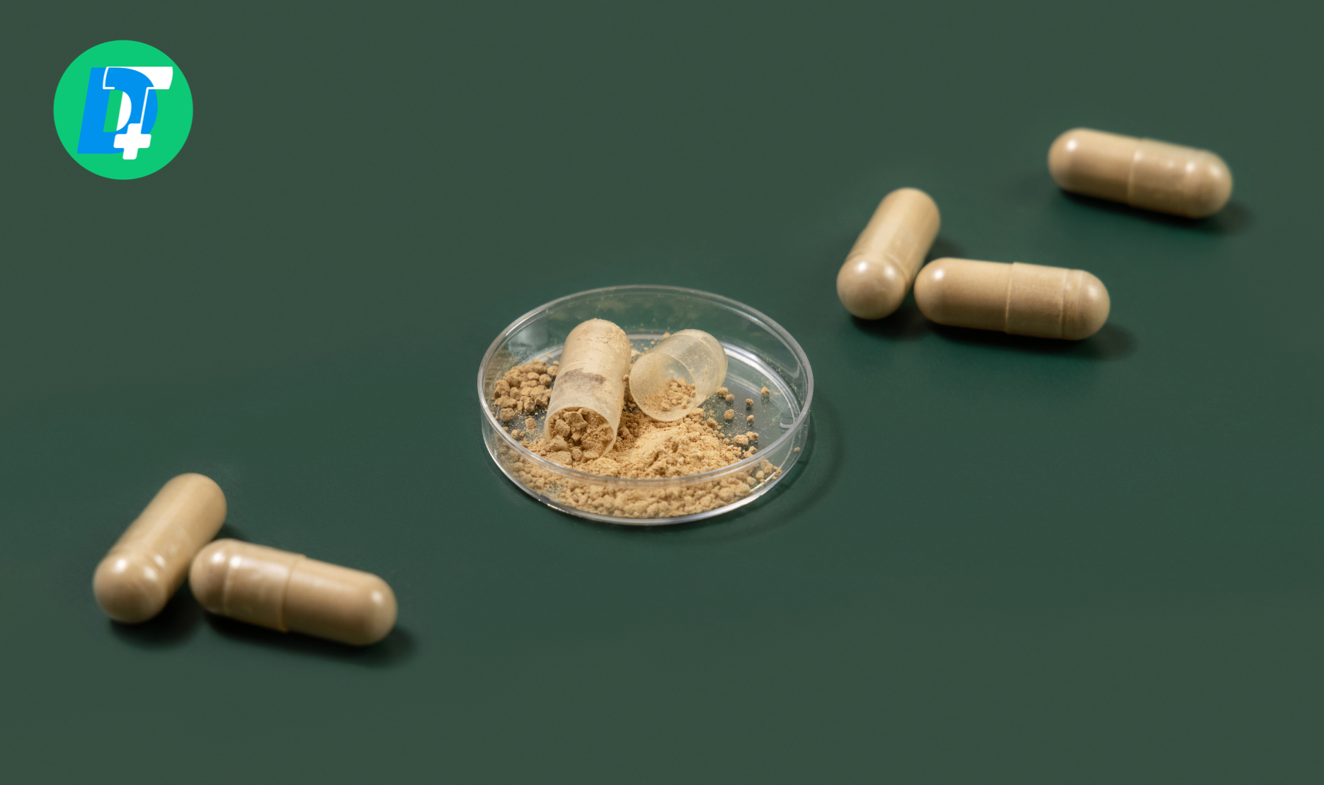Poți desface o capsulă de medicament? Află ce se poate întâmpla dacă desfaci capsule gastrorezistente sau cu eliberare prelungită.